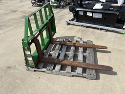 Lift Truck/Fork Lift For Sale 2022 Frontier AP13F 