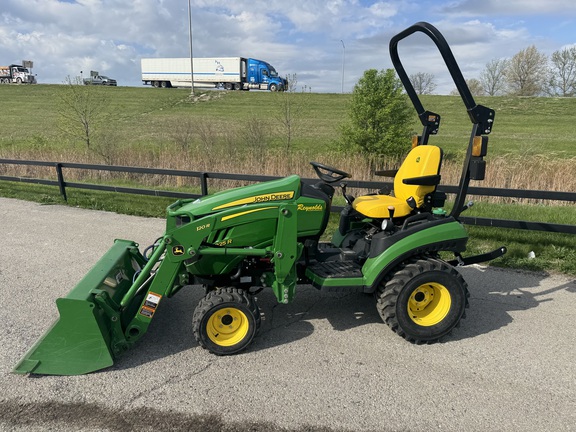 John-Deere 1025R