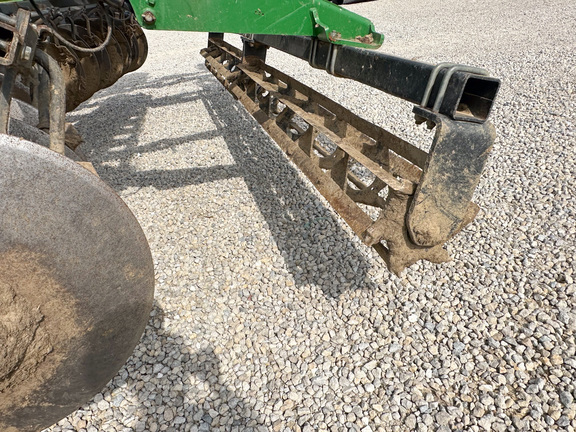 2013 John-Deere 2720