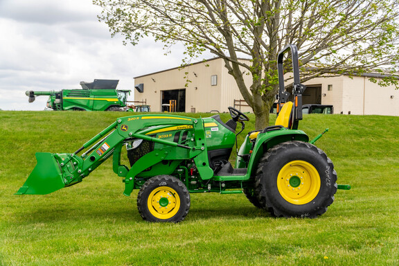 New In-Stock 2026 John Deere 3033R Compact Utility Tractors at Koenig Equipment in Urbana, OH - Photo2