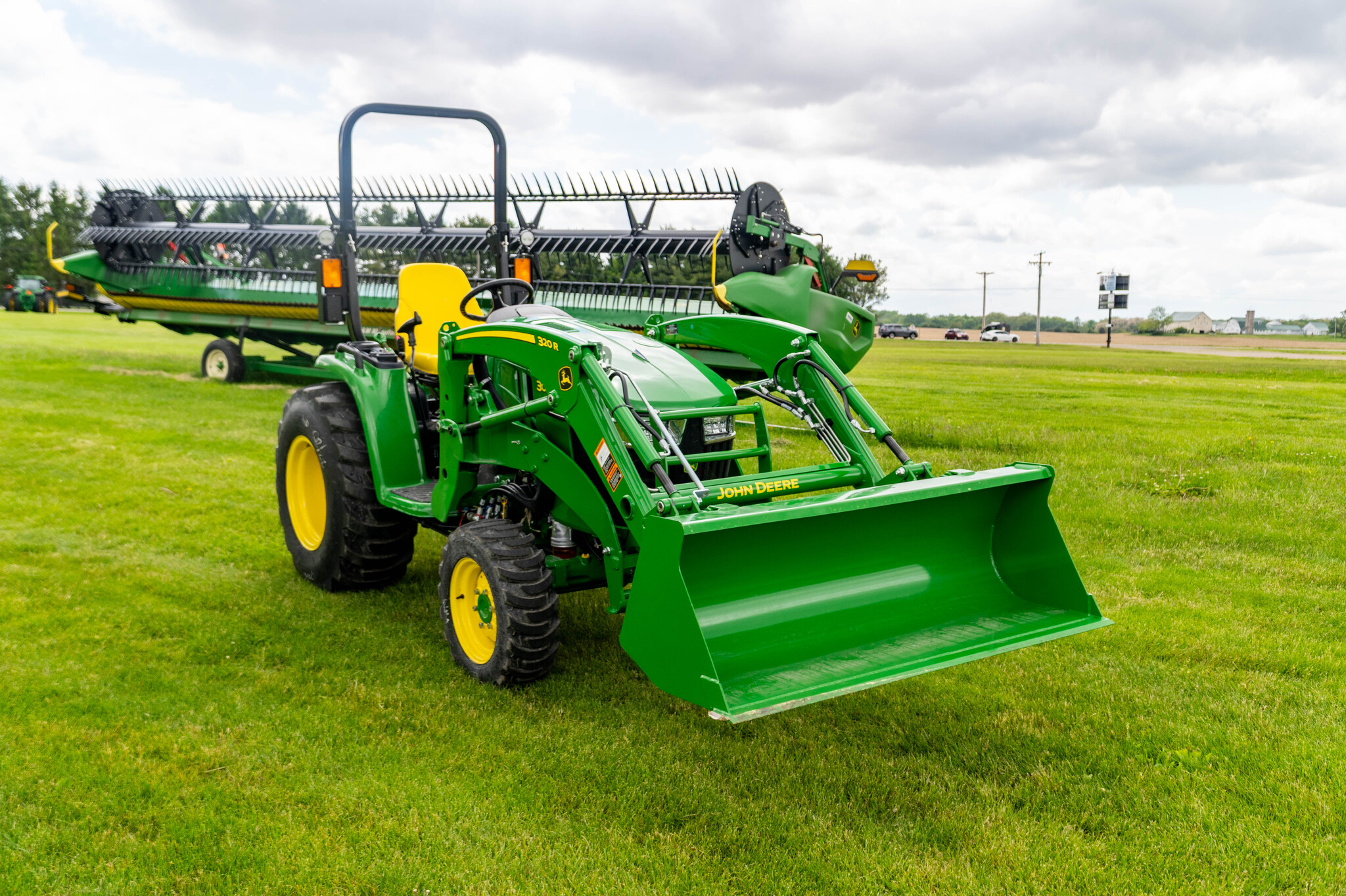 New In-Stock 2026 John Deere 3033R Compact Utility Tractors at Koenig Equipment in Urbana, OH - PhotoXL3