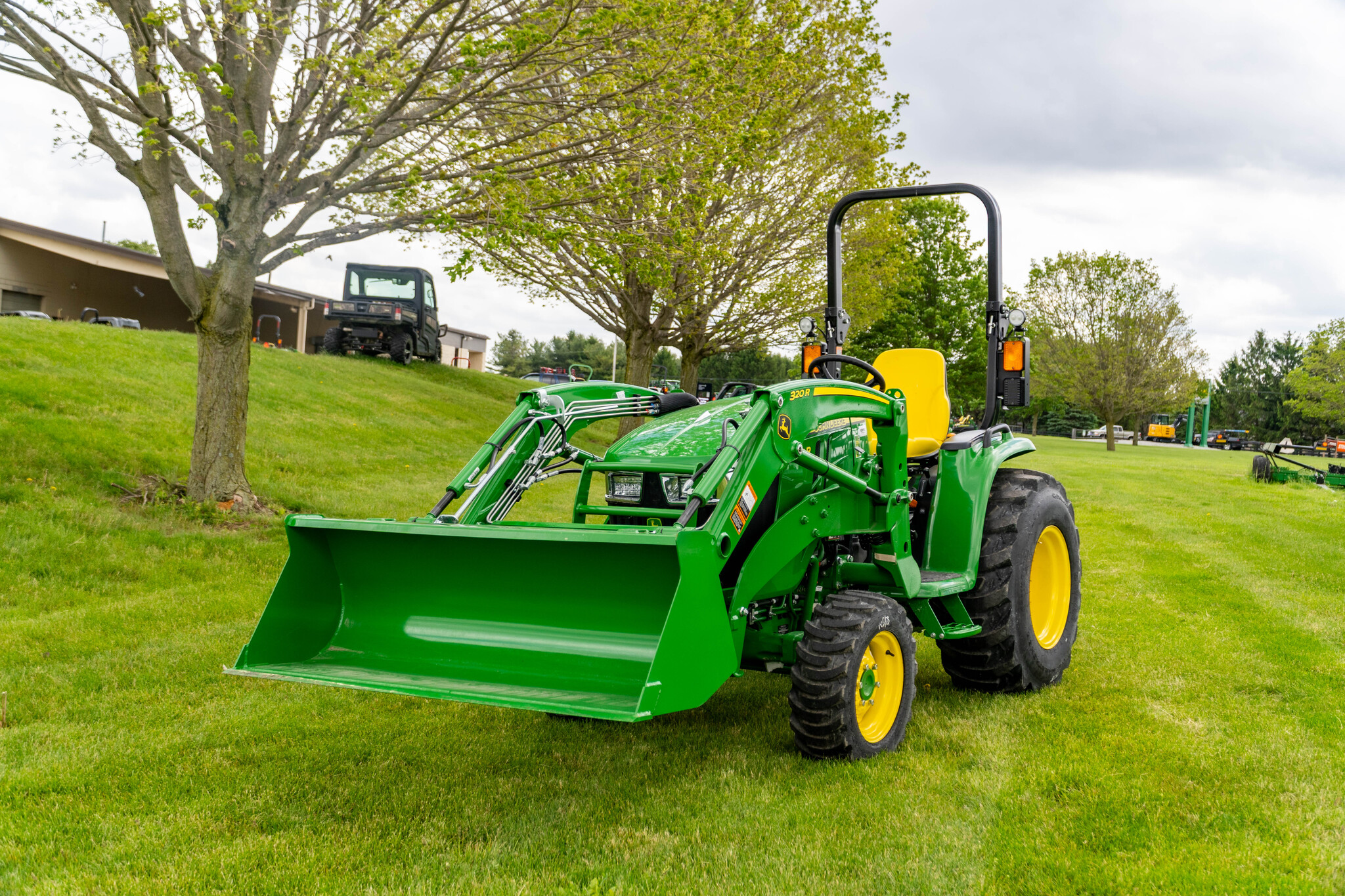 New In-Stock 2026 John Deere 3033R Compact Utility Tractors at Koenig Equipment in Urbana, OH - PhotoXL0