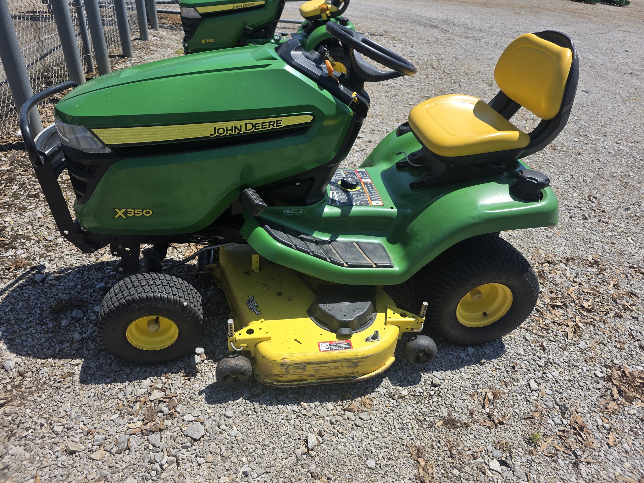 2016 John Deere X350