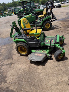 2023 John Deere Z530R Photo 2