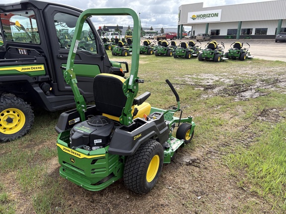 Used 2024 John Deere Z530M Zero Turn Mowers at Horizon Ag & Turf in Westlock, AB - Photo5