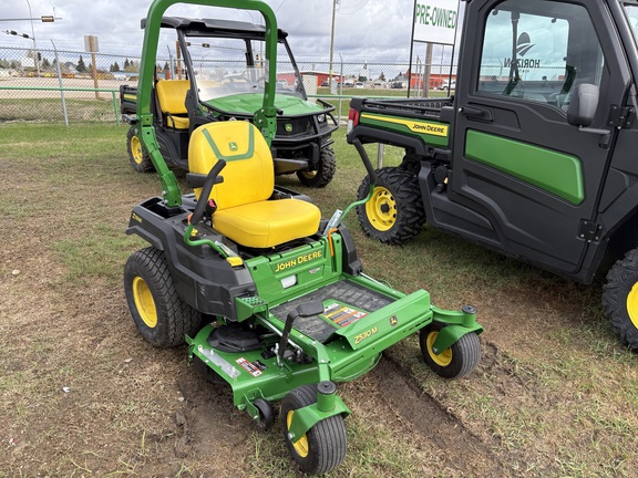 Used 2024 John Deere Z530M Zero Turn Mowers at Horizon Ag & Turf in Westlock, AB - Photo2