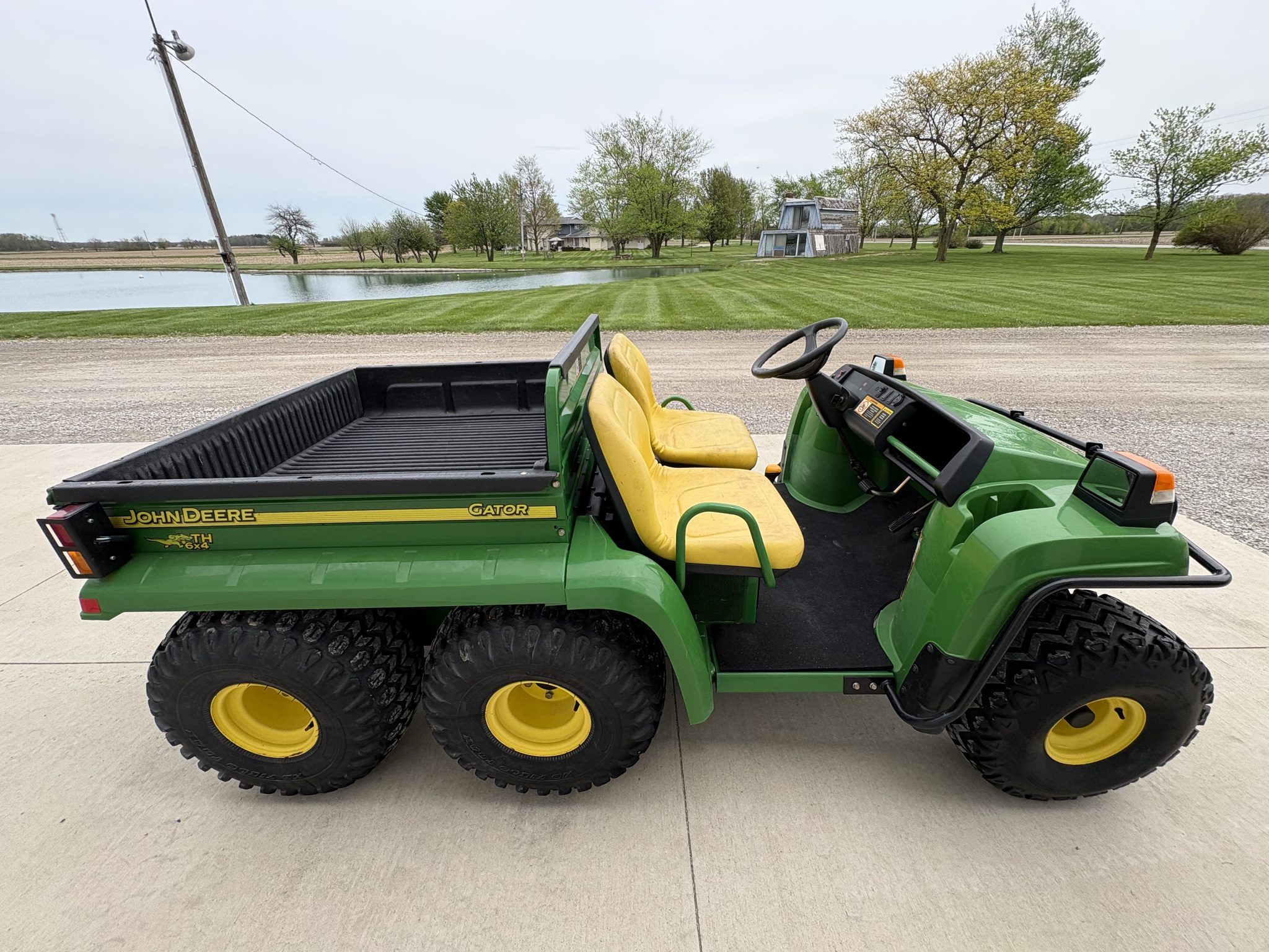 2007 John Deere TH 6X4 Image 4