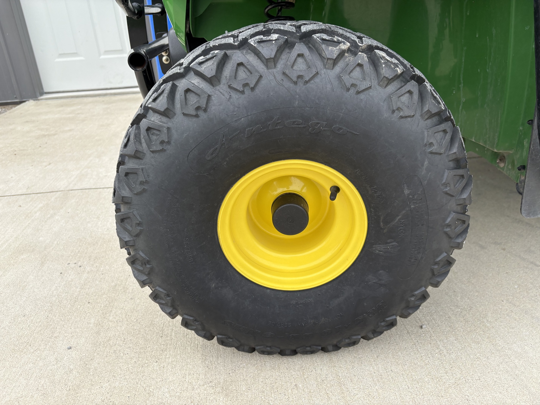 2007 John Deere TH 6X4 Image 19