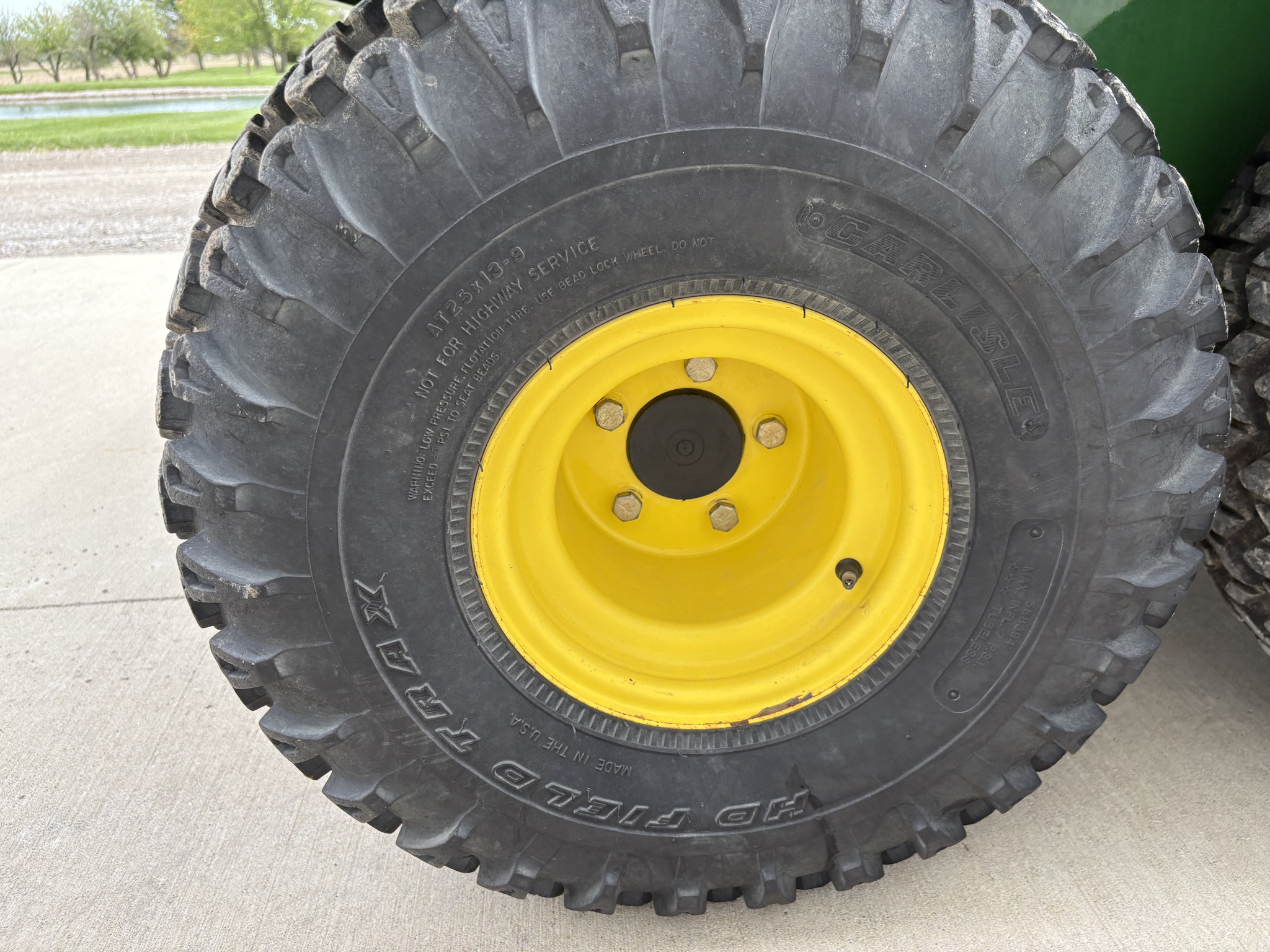 2007 John Deere TH 6X4 Image 25