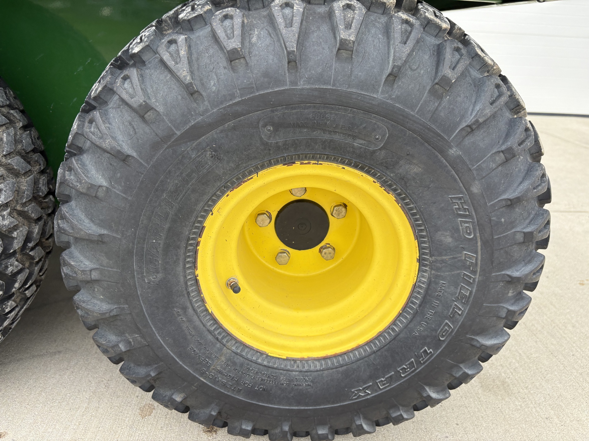 2007 John Deere TH 6X4 Image 27