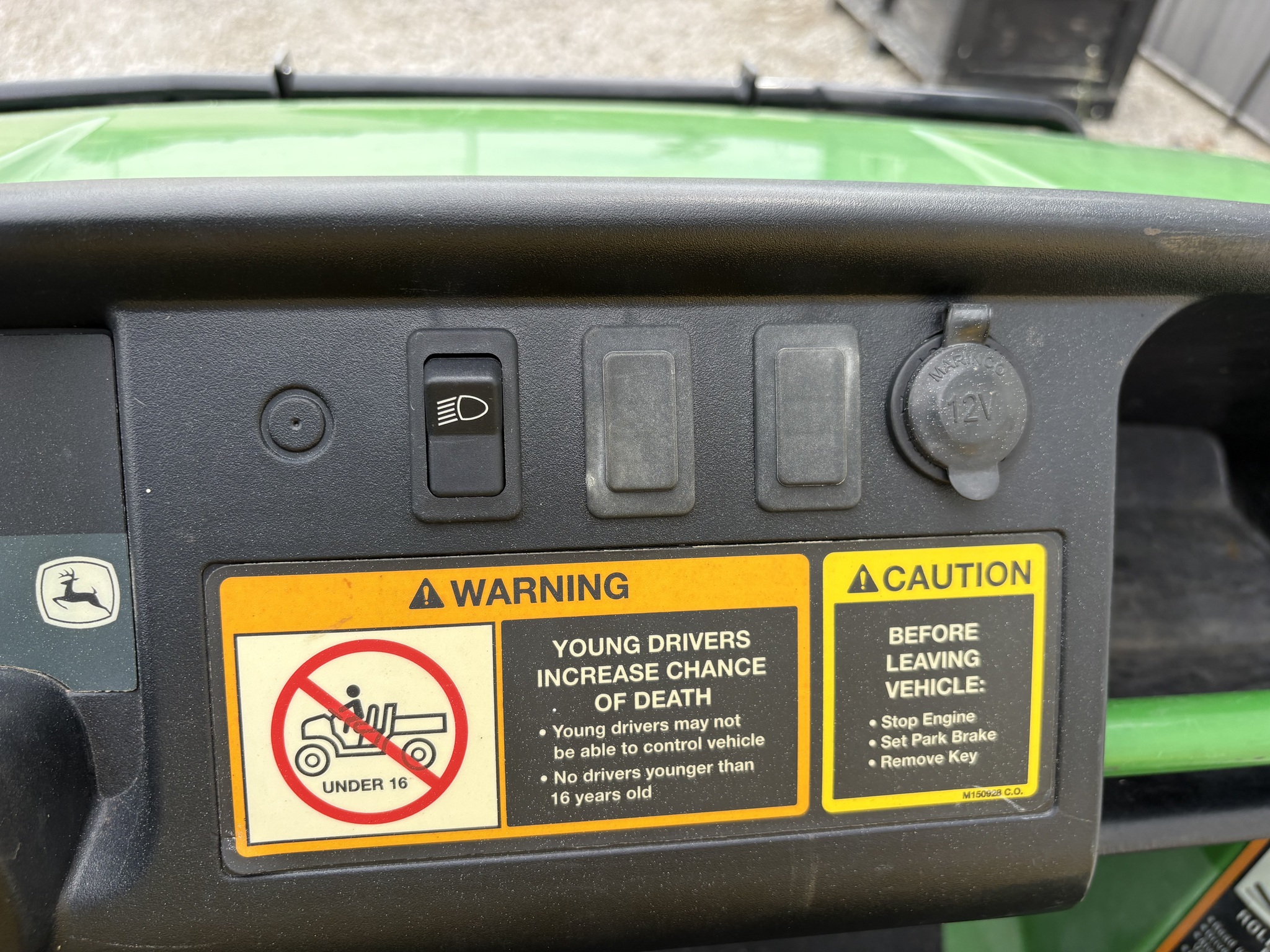 2007 John Deere TH 6X4 Image 16