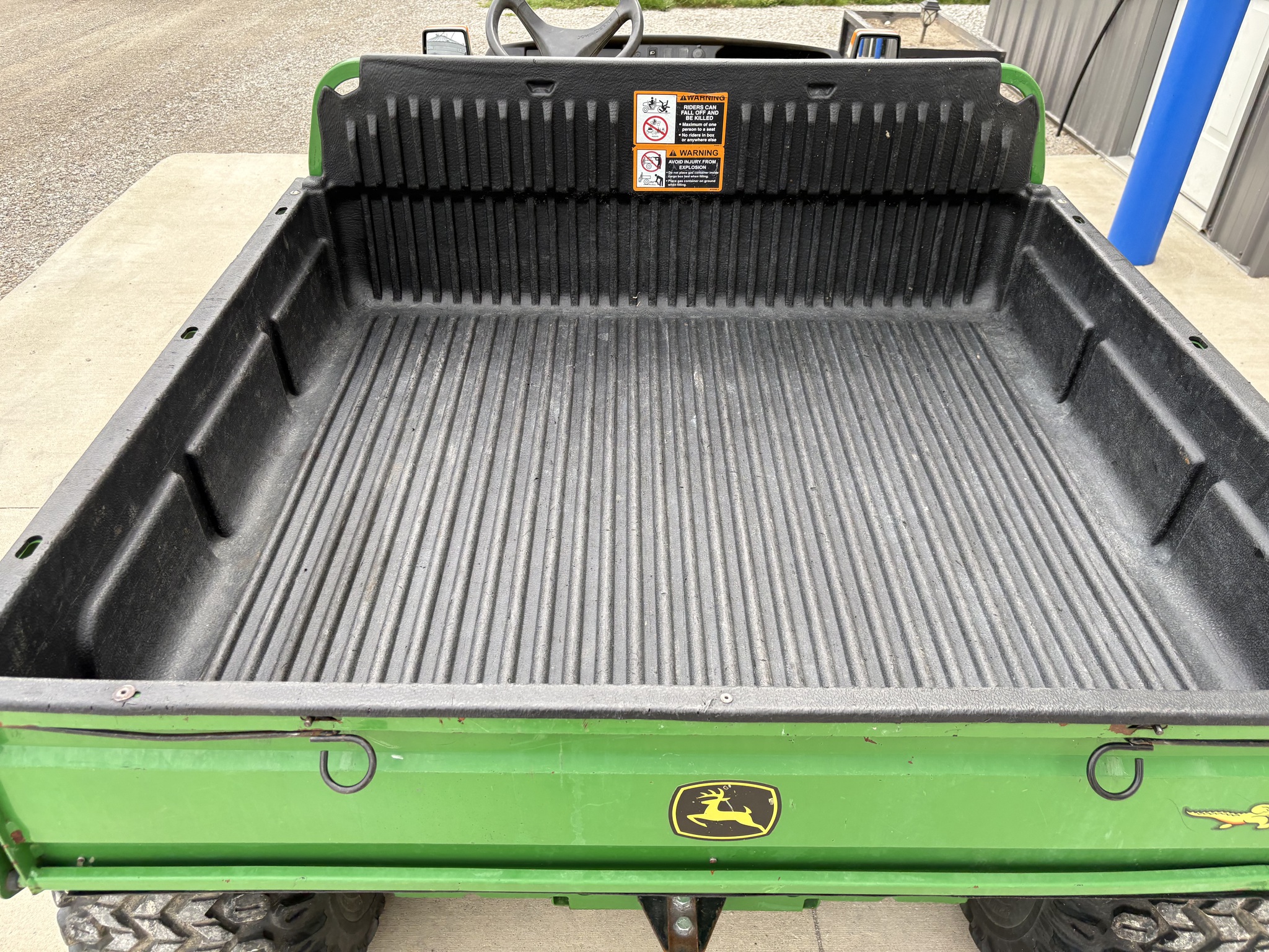2007 John Deere TH 6X4 Image 9