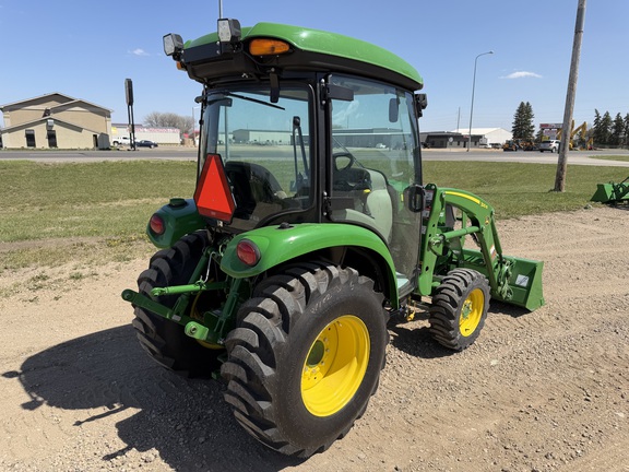 2026 John Deere 3039R - Photo3