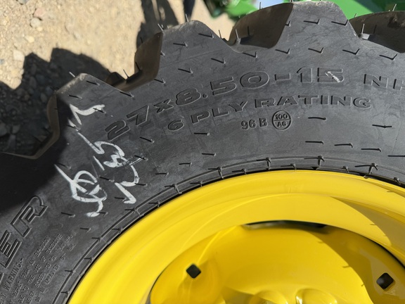 2026 John Deere 3039R - Photo9