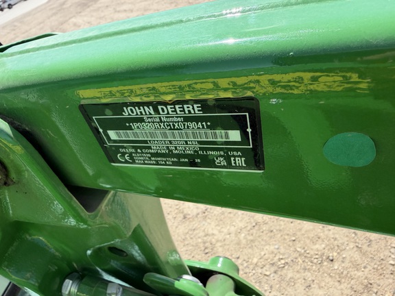 2026 John Deere 3039R - Photo16