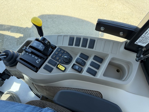 2026 John Deere 3039R - Photo32