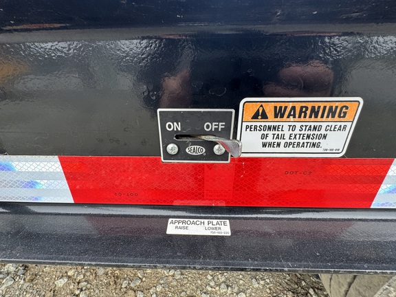 2023 Trail King TKT50L
