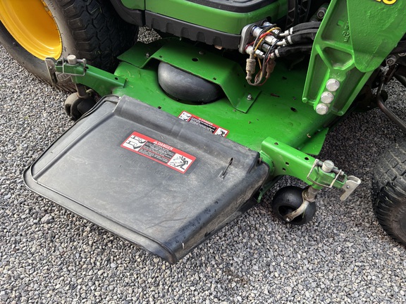 Used 2015 John Deere 1025R Compact Utility Tractors at Koenig Equipment in Botkins, OH - Photo14