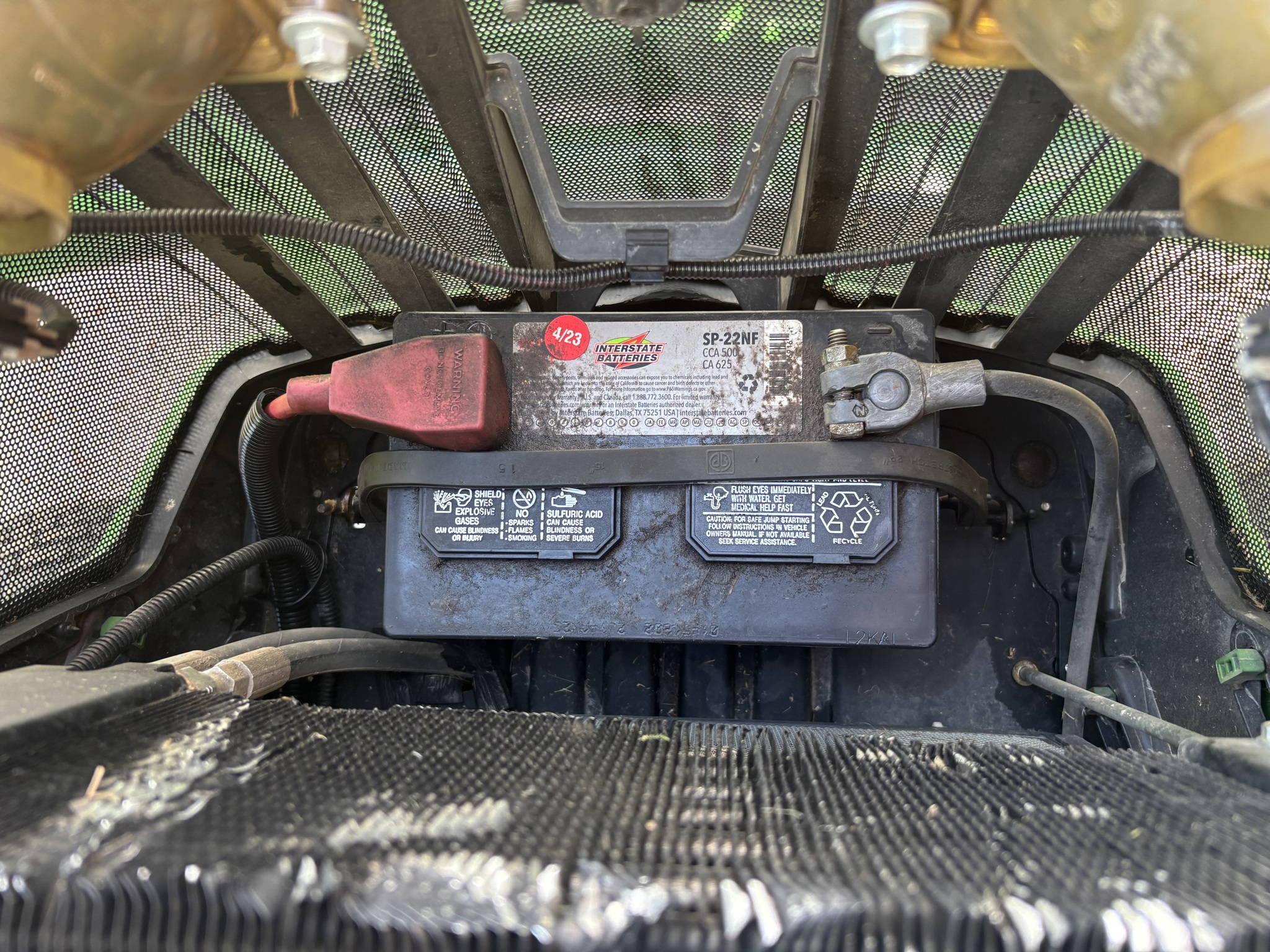 Used 2015 John Deere 1025R Compact Utility Tractors at Koenig Equipment in Botkins, OH - PhotoXL15