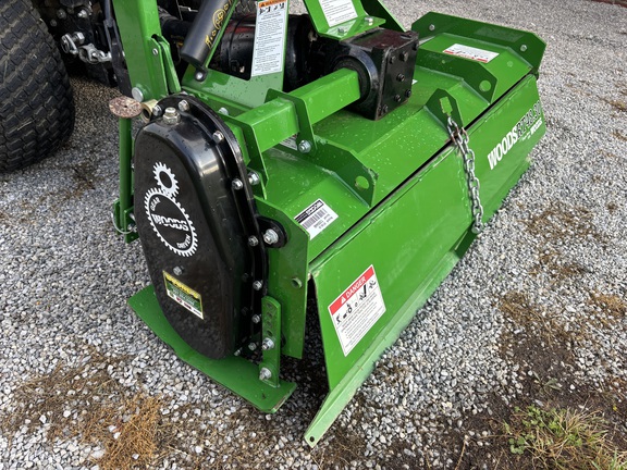 Used 2015 John Deere 1025R Compact Utility Tractors at Koenig Equipment in Botkins, OH - Photo26