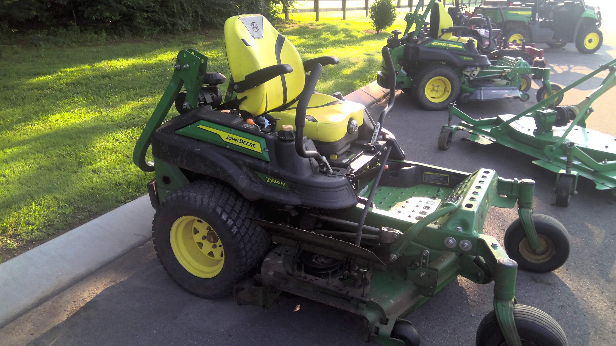 2022 John Deere Z950M