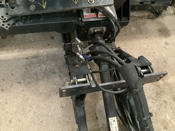 Photo of 2019 Erskine 7 foot front mounted to stage snowblower