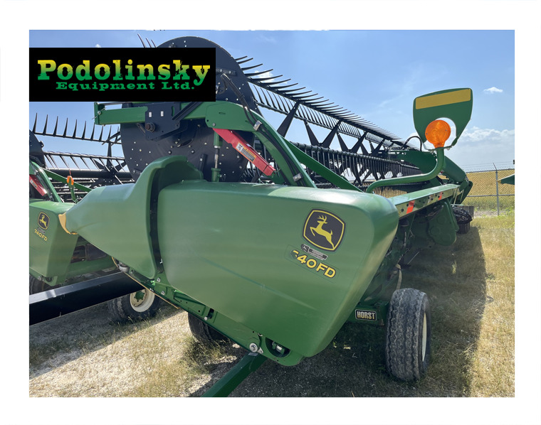 2017 John Deere 640FD Combine Platforms