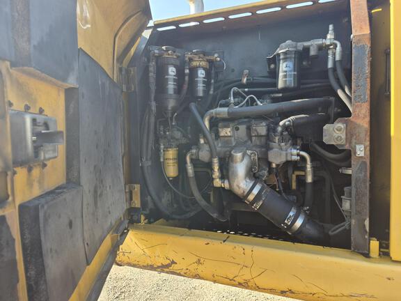 2009 John Deere 200D LC