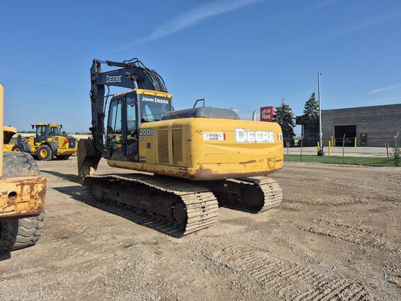 2009 John Deere 200D LC