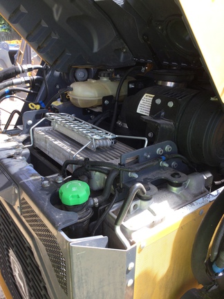 2024 John Deere 335 P