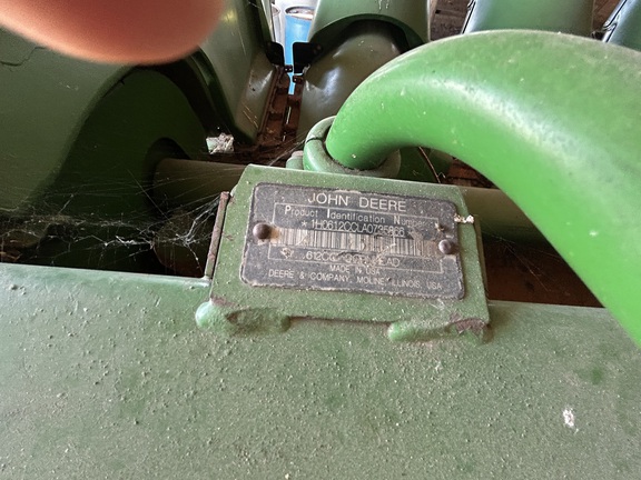 Photo of 2010 John Deere 612C StalkMaster