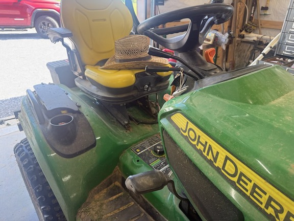 Photo of 2021 John Deere X739