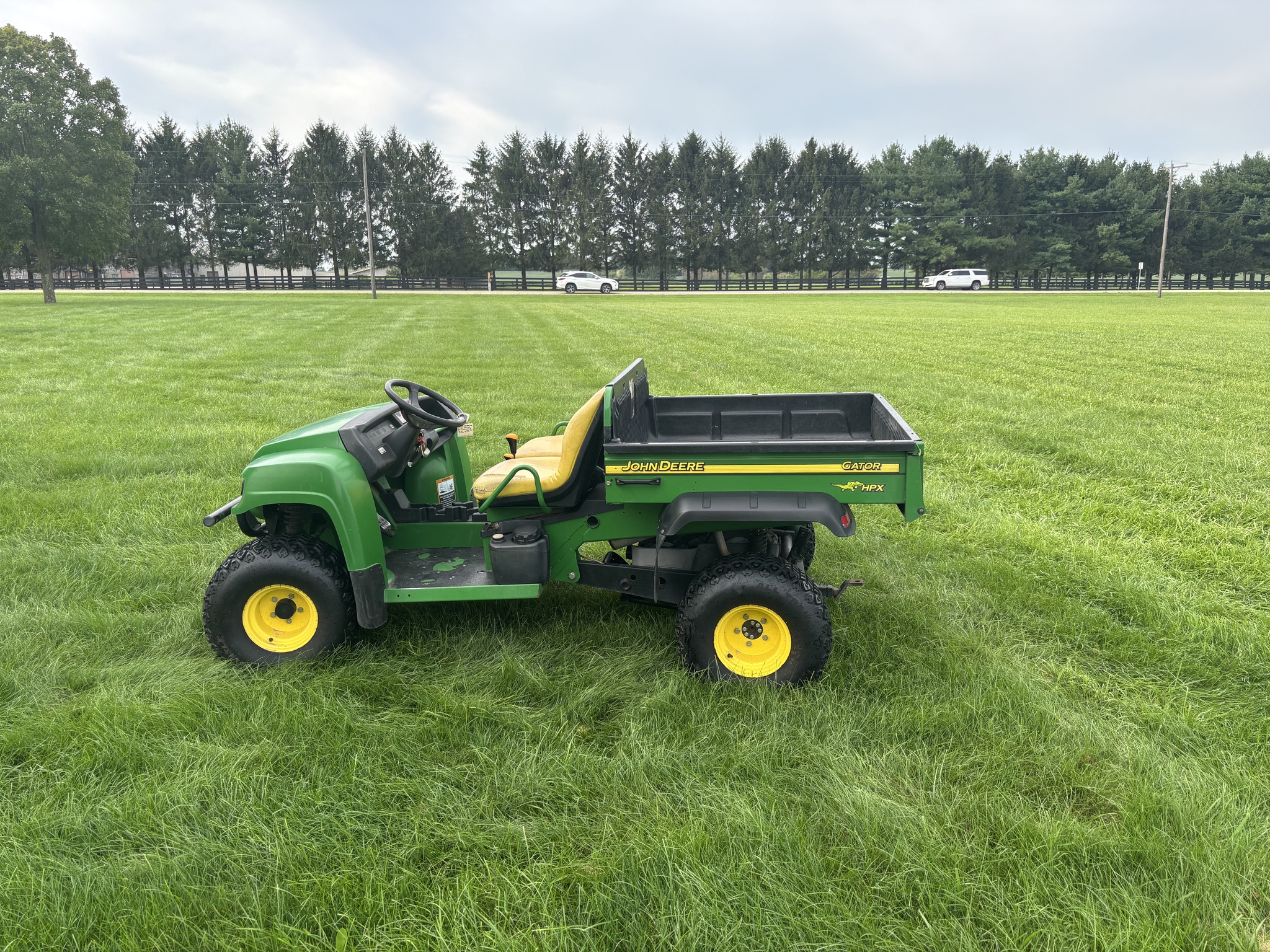 Used 2004 John Deere HPX 4X4 ATVs & Gators at Koenig Equipment in Urbana, OH - PhotoXL6