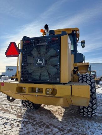 2023 John Deere 624P