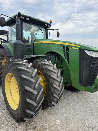 Photo of 2012 John Deere 8360R