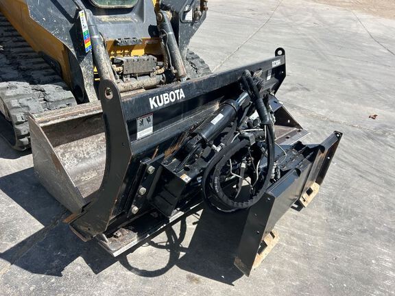0 Kubota DZ3084