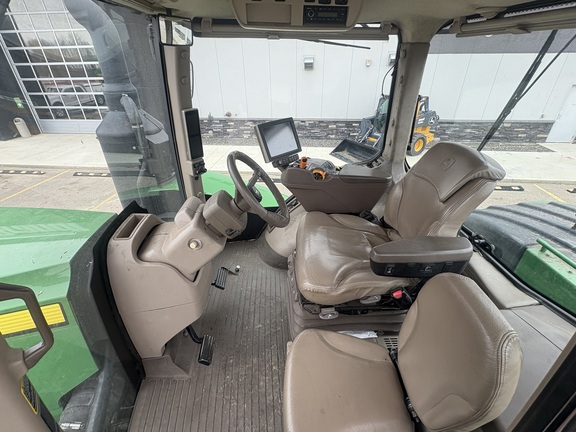 2016 John Deere 9520RX