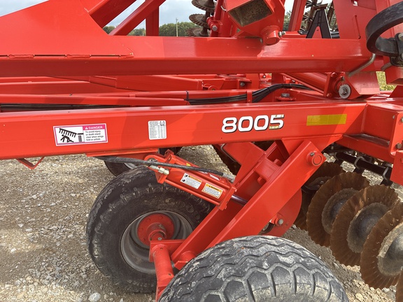 Used 2017 Kuhn 8005-30 Vertical Tillage at Koenig Equipment in Greensburg, IN - Photo11