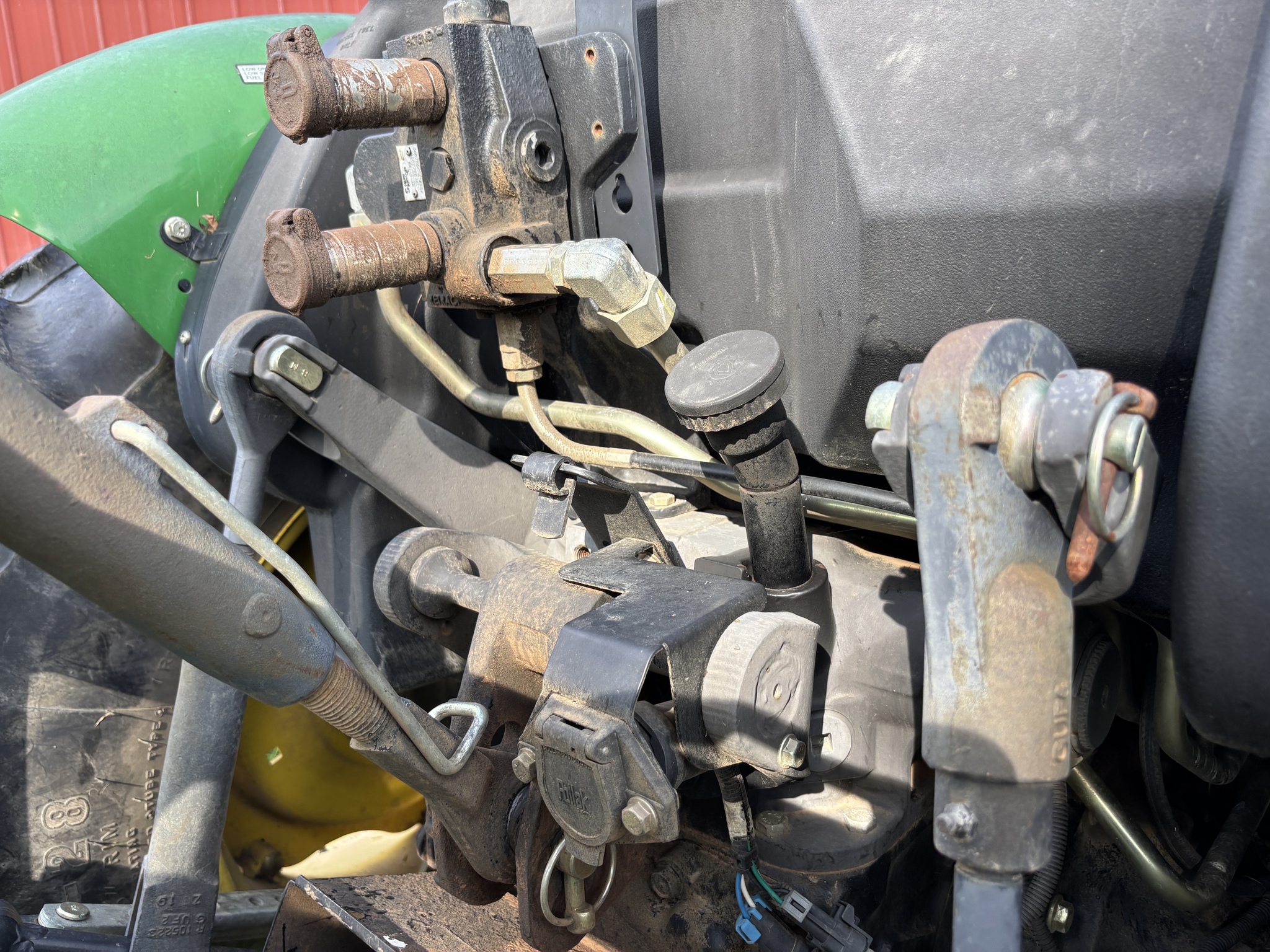 Used 2008 John Deere 5225 Utility Tractors at Koenig Equipment in Anna, OH - PhotoXL9