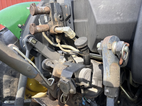 Used 2008 John Deere 5225 Utility Tractors at Koenig Equipment in Anna, OH - Photo9
