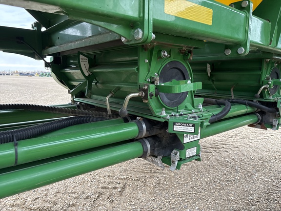 Used 2014 John Deere 1830 Air Drills and Seeders at Horizon Ag & Turf in Lloydminster, AB - Photo17