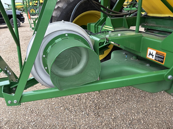 Used 2014 John Deere 1830 Air Drills and Seeders at Horizon Ag & Turf in Lloydminster, AB - Photo19