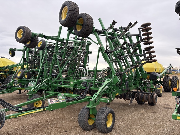 Used 2014 John Deere 1830 Air Drills and Seeders at Horizon Ag & Turf in Lloydminster, AB - Photo7