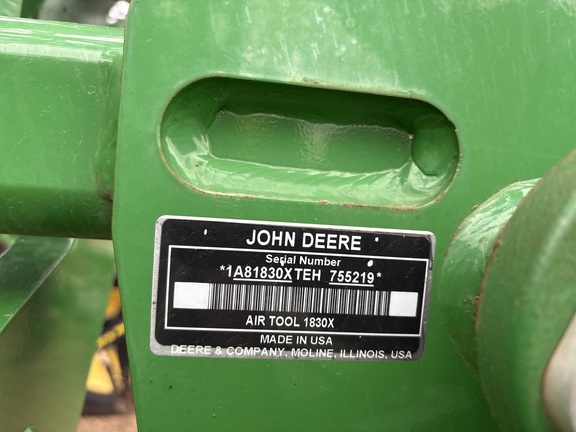 Used 2014 John Deere 1830 Air Drills and Seeders at Horizon Ag & Turf in Lloydminster, AB - Photo27