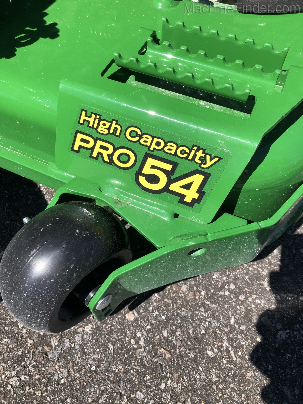 2020 John Deere Z720E Image 7