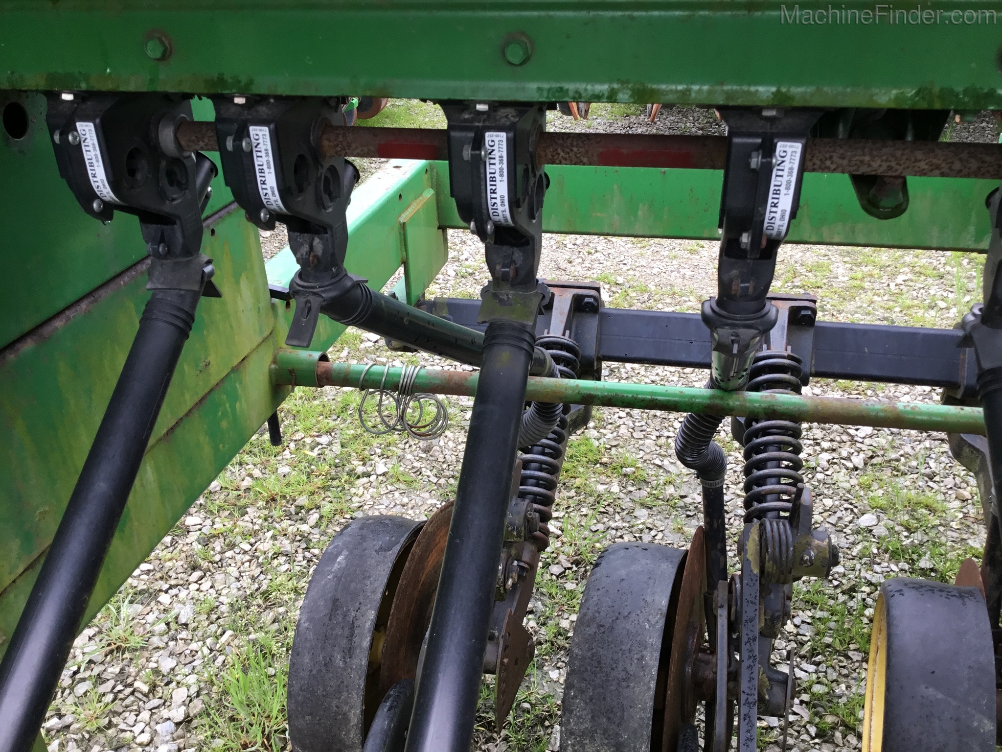 1992 John Deere 750 Image 13