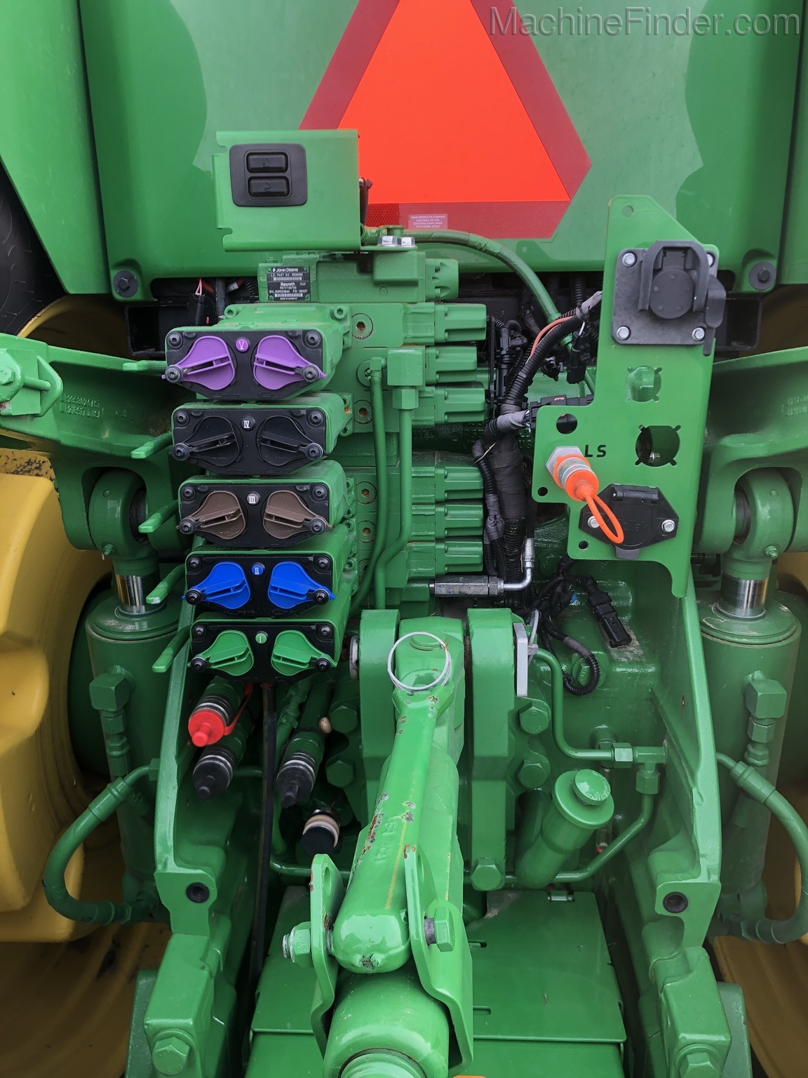 2018 John Deere 8345R Image 5
