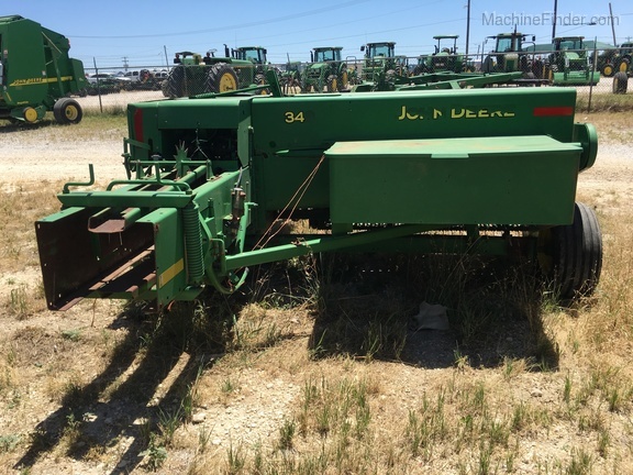 2005 John Deere 348 Image 5