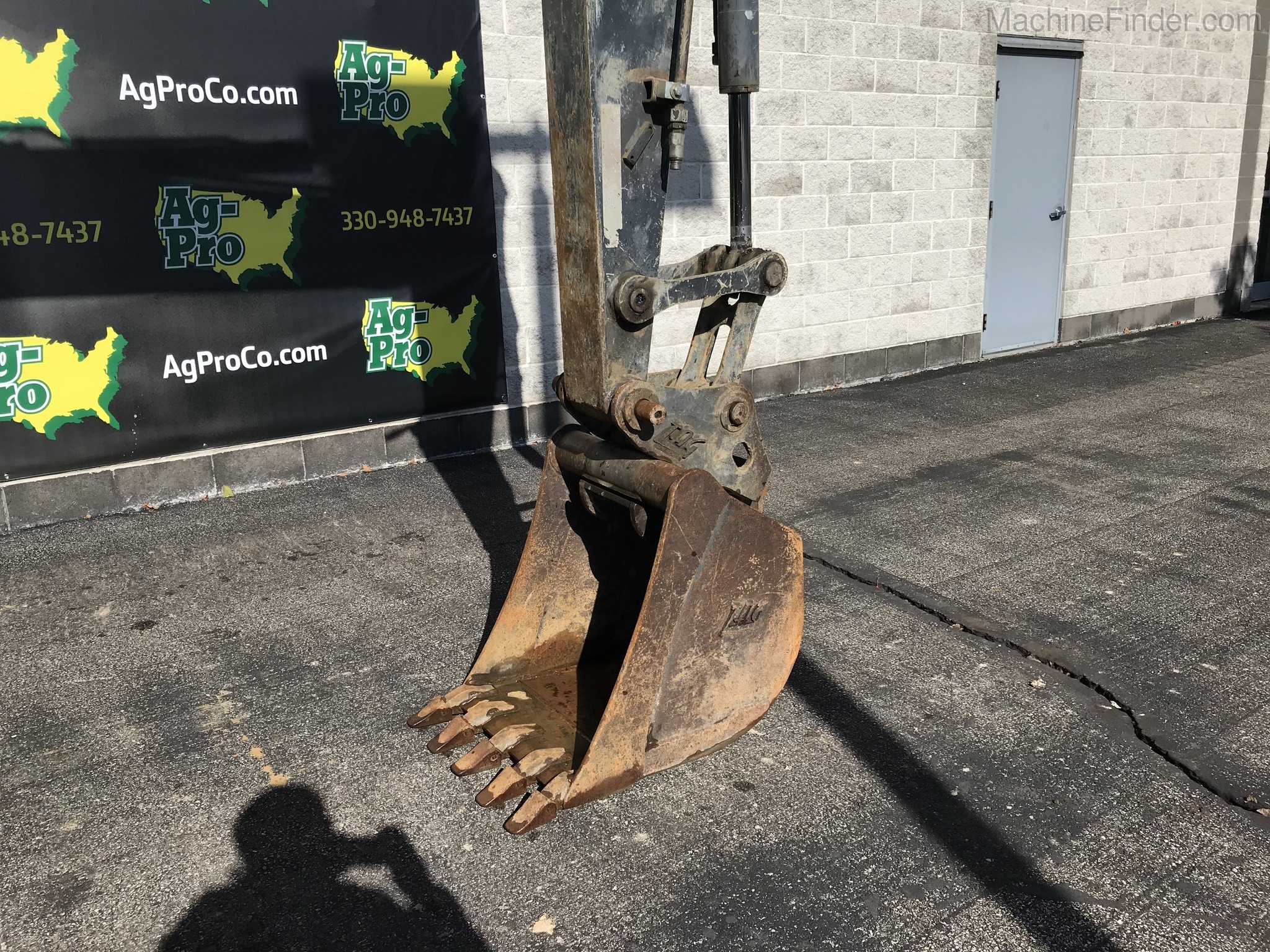 2013 John Deere 75D Image 7