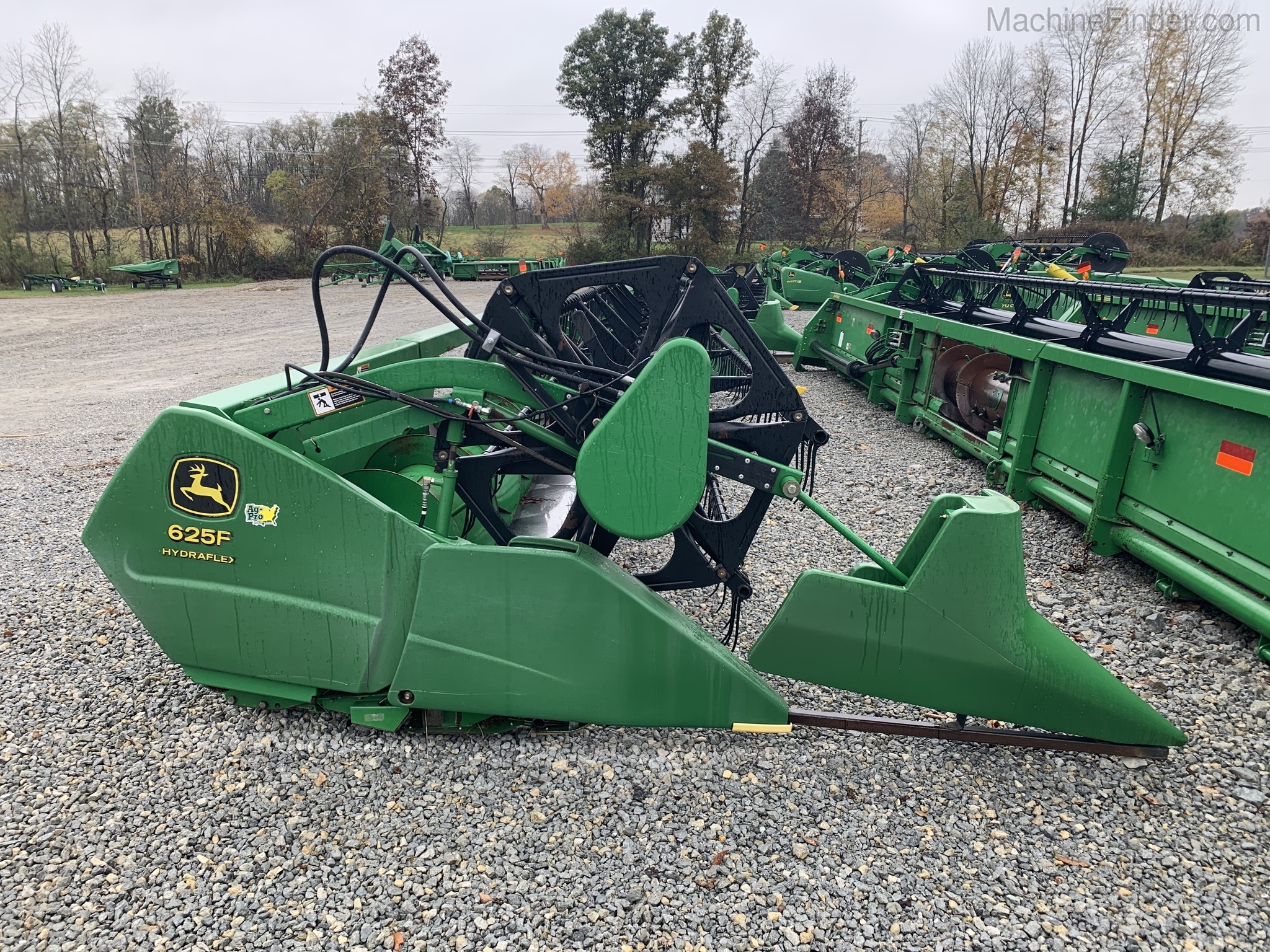 2006 John Deere 625F Image 5